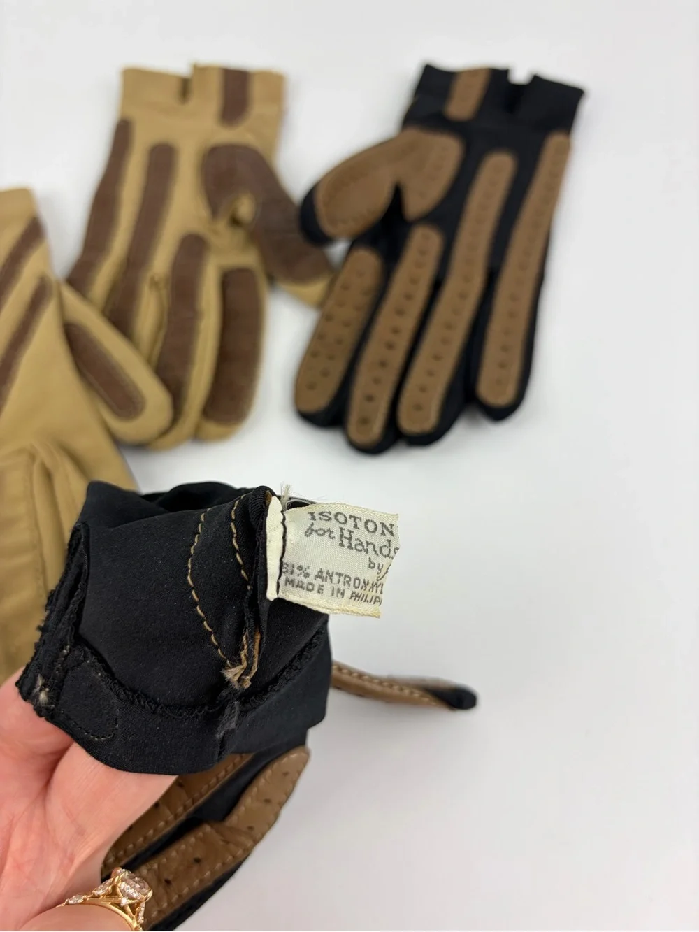 Vintage 70s 80s Isotoner for Hands Beautiful Aris Driving Hand Gloves Set Of Two